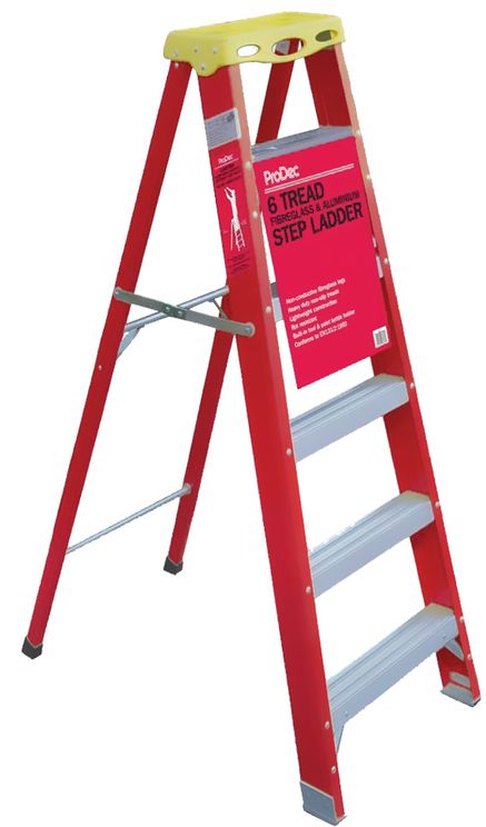 5 TREAD FIBREGLASS STEP LADDER Selkent Construction Fixings Tools